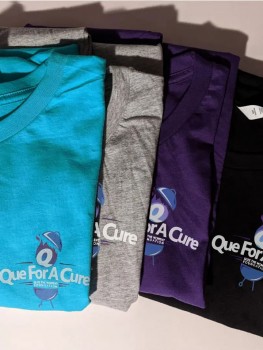 Que For A Cure Crew Neck T-Shirts